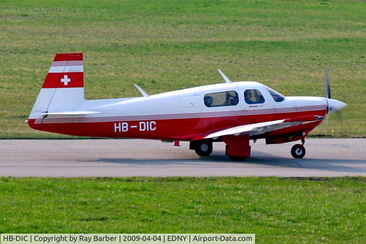 HB-DIC, 1992 Mooney M20J 201 C/N 24-3240, Mooney M.20J Model 205 [24-3240] Friedrichshafen~D 04/04/2009
