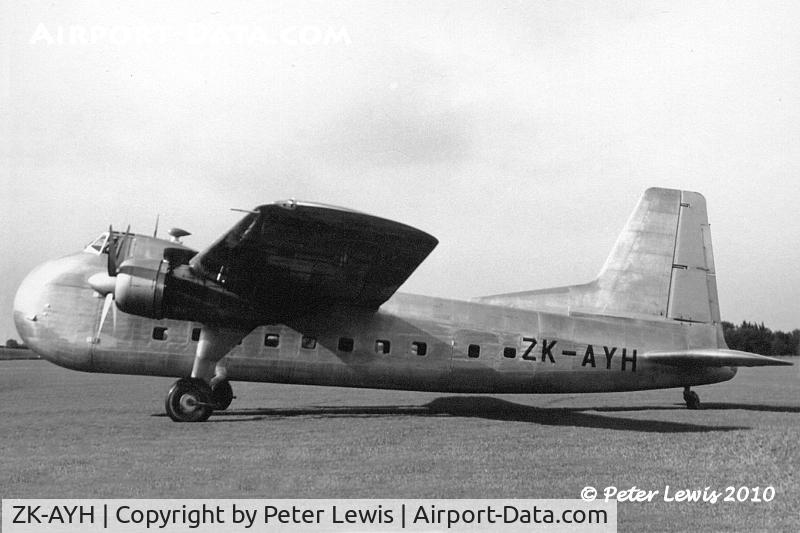 ZK-AYH, 1950 Bristol 170 Freighter Mk.31 C/N 12828, Straits Air Freight Express Ltd., Blenheim