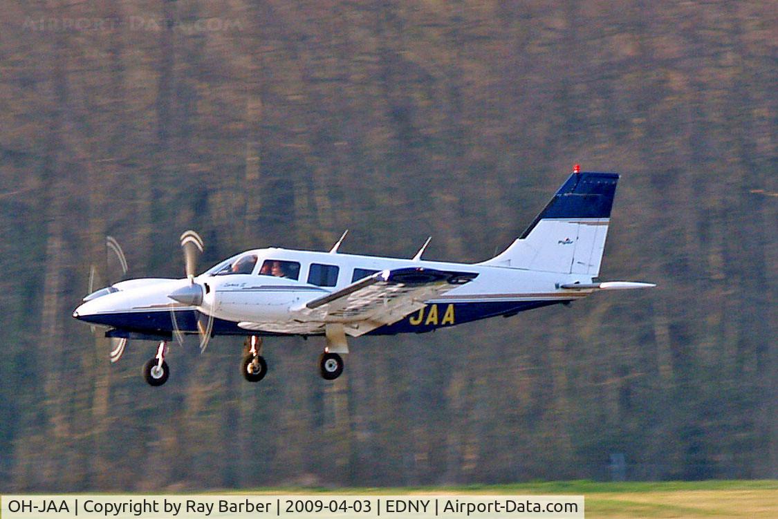 OH-JAA, 1983 Piper PA-34-220T Seneca C/N 34-8333060, Piper PA-34-220T Seneca III [34-8333060] Friedrichshafen~D 03/04/2009