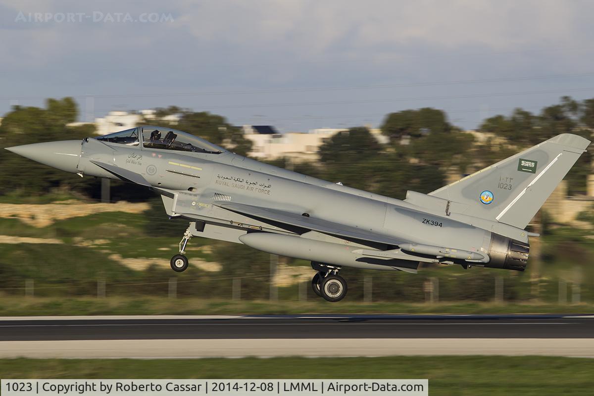 1023, 2014 Eurofighter Typhoon FGR.4 C/N CS029, Landing runway 31