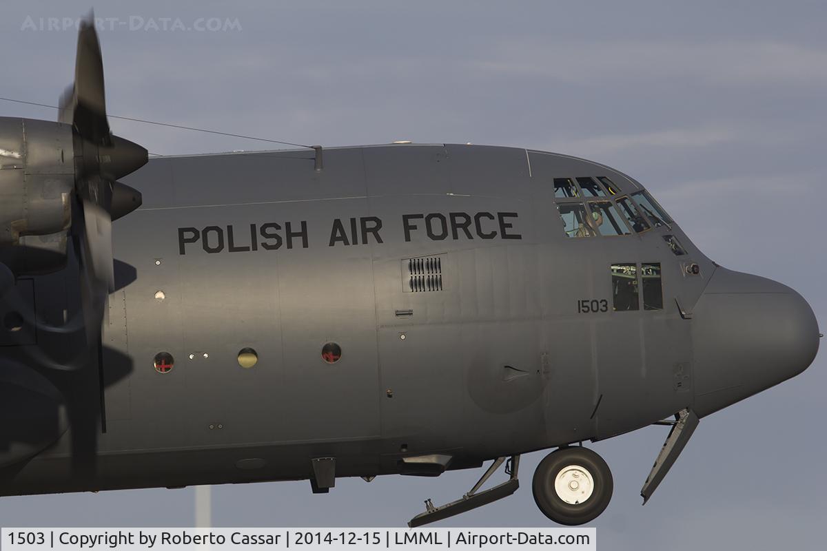 1503, 1972 Lockheed C-130E Hercules C/N 382-4426, Departing runway 13