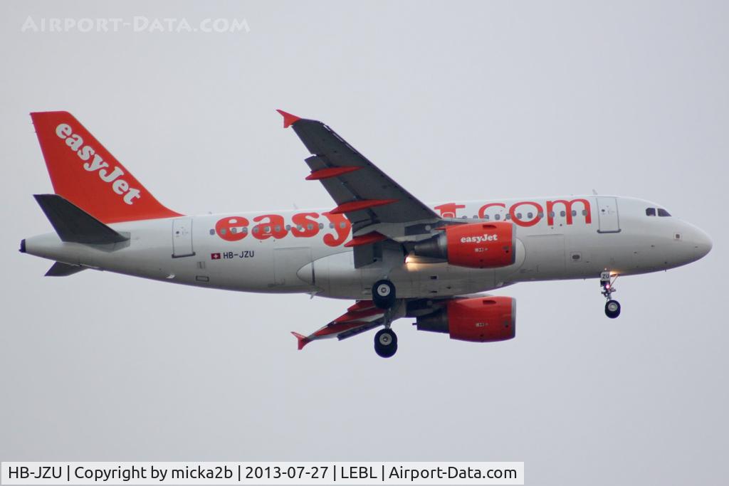 HB-JZU, 2005 Airbus A319-111 C/N 2402, Landing. Scrapped in January 2022.