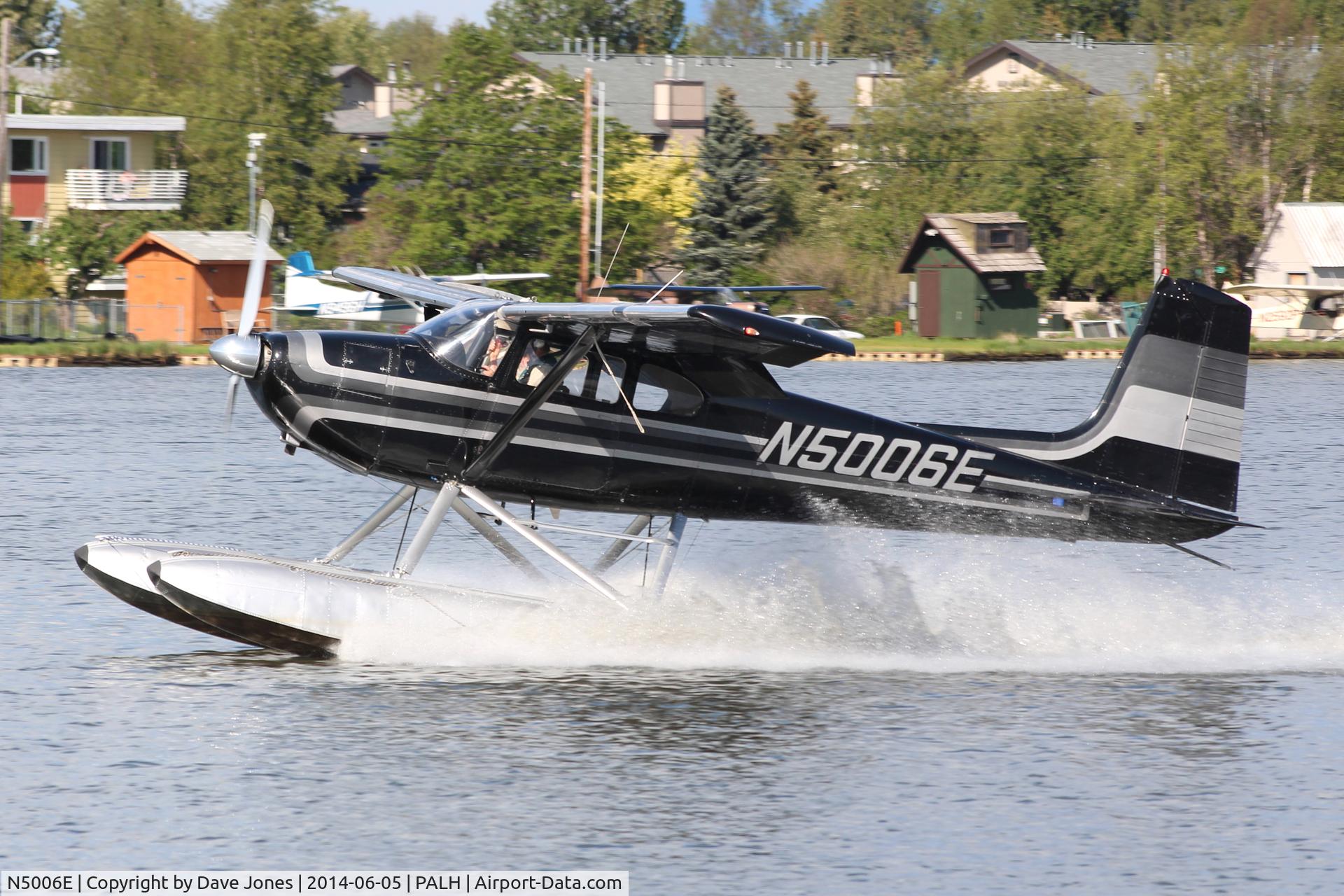N5006E, 1958 Cessna 180 C/N 50306, Splashing down at Lake Hood,Anchorage