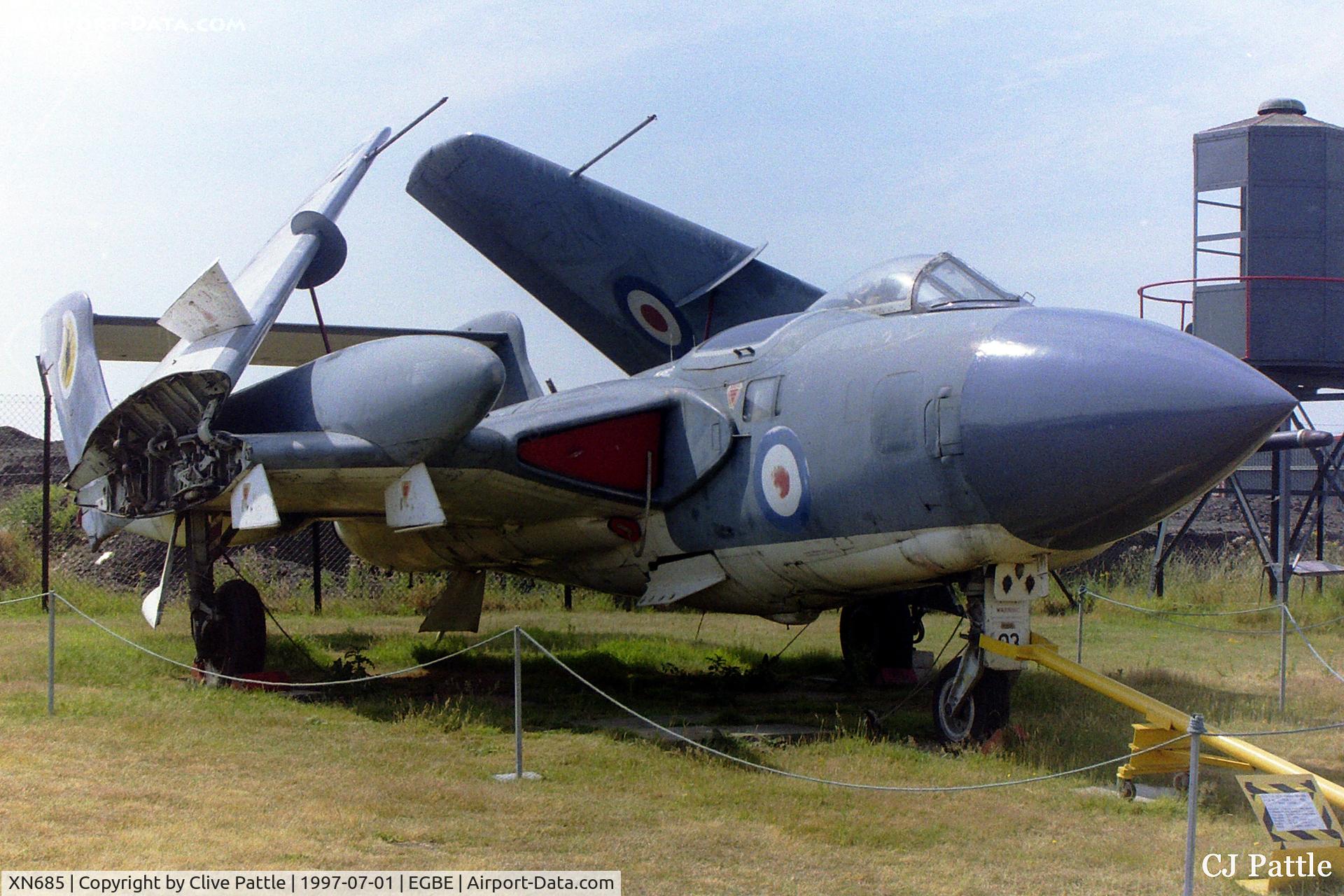 XN685, 1962 De Havilland DH-110 Sea Vixen FAW.2 C/N 10093, On display at the Midland Air Museum in July 1997, ex 8173M