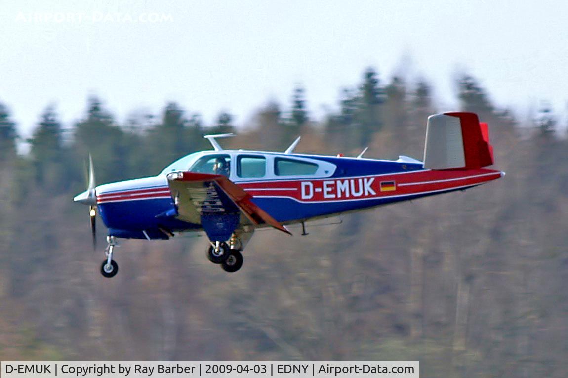 D-EMUK, Beech V35B Bonanza C/N D-9986, Beech V35B Bonanza [D-9986] Friedrichshafen~D 03/04/2009