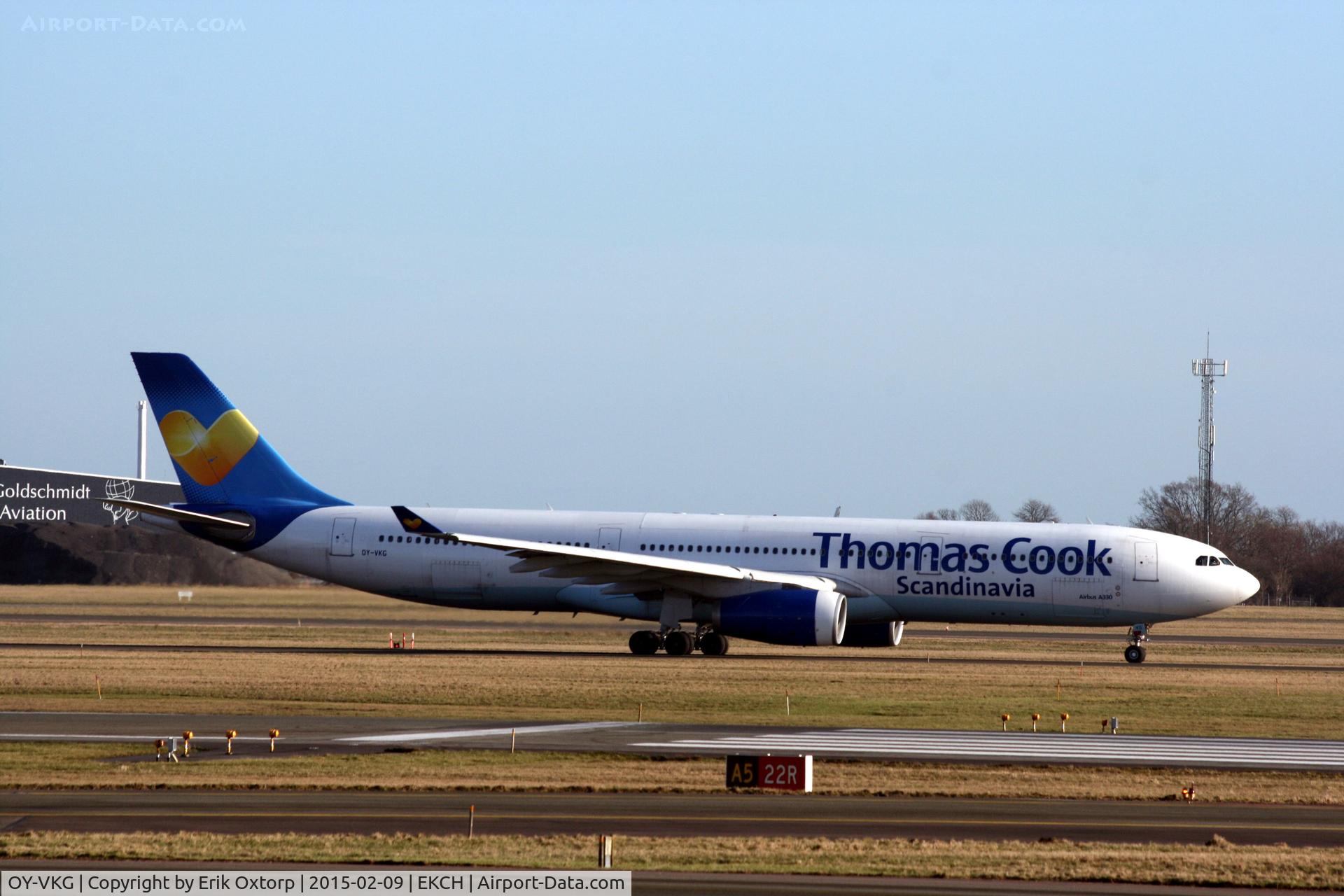 OY-VKG, 2000 Airbus A330-343X C/N 349, OY-VKG taxing for take off rw 04R