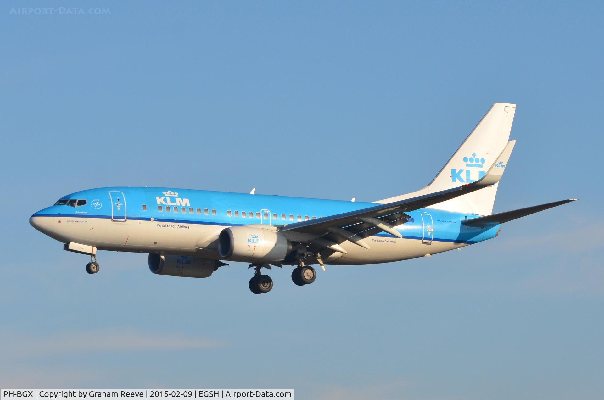 PH-BGX, 2011 Boeing 737-7K2 C/N 38635, About to land at Norwich.