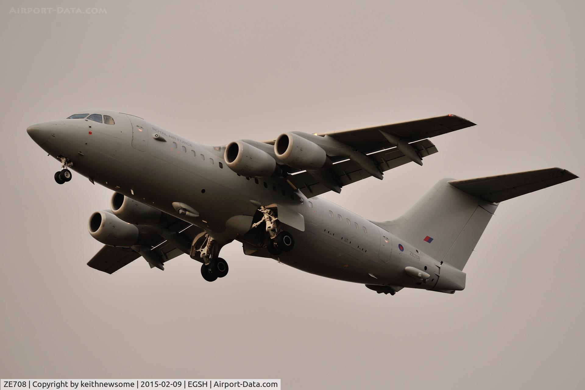 ZE708, 1993 British Aerospace BAe.146-200QC C.3 Quick Change C/N E2211, Second of two ILS approaches !