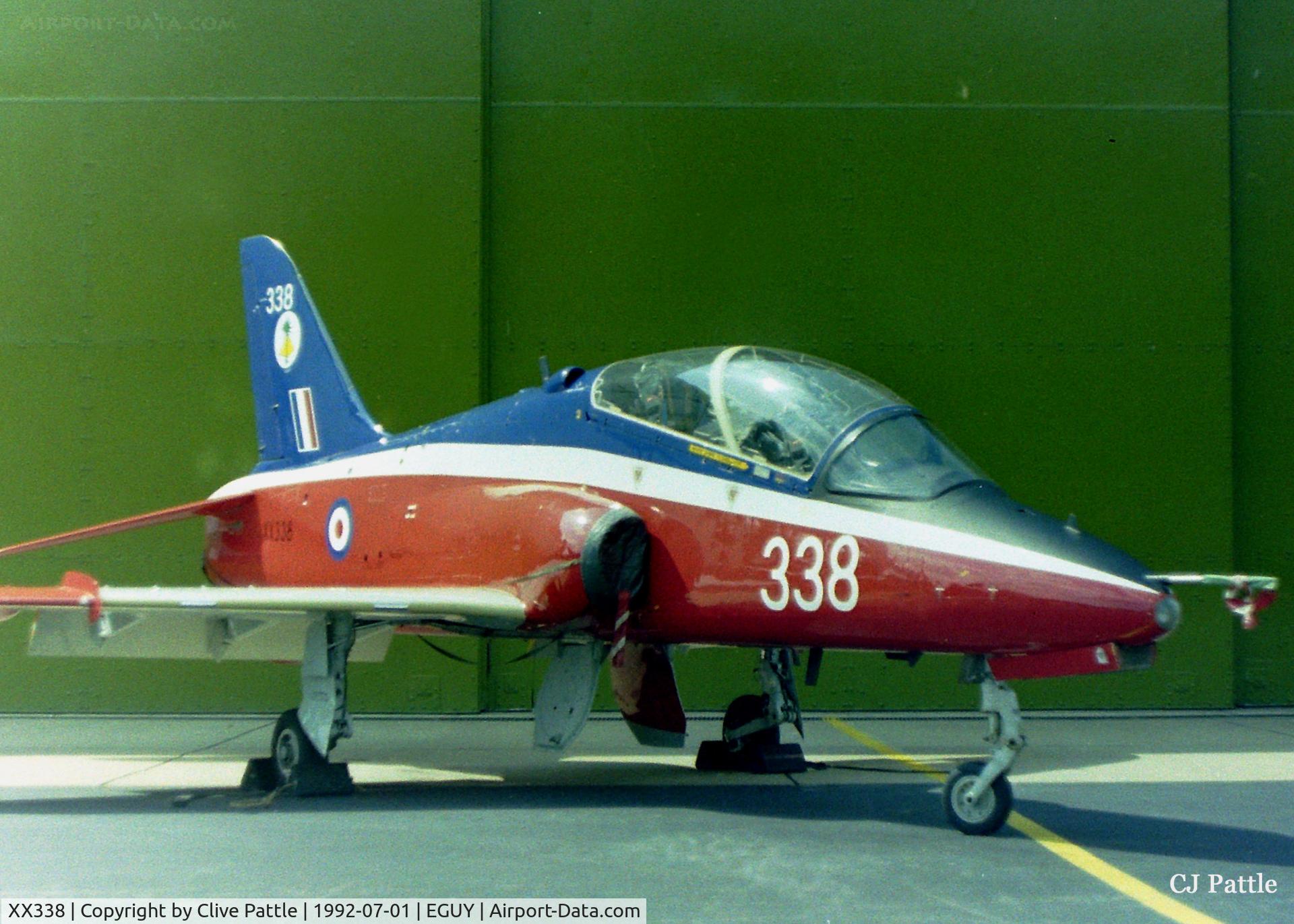 XX338, 1981 Hawker Siddeley Hawk T.1A C/N 187/312162, Pictured in its earliest colour scheme whilst visiting RAF Wyton in July 1992