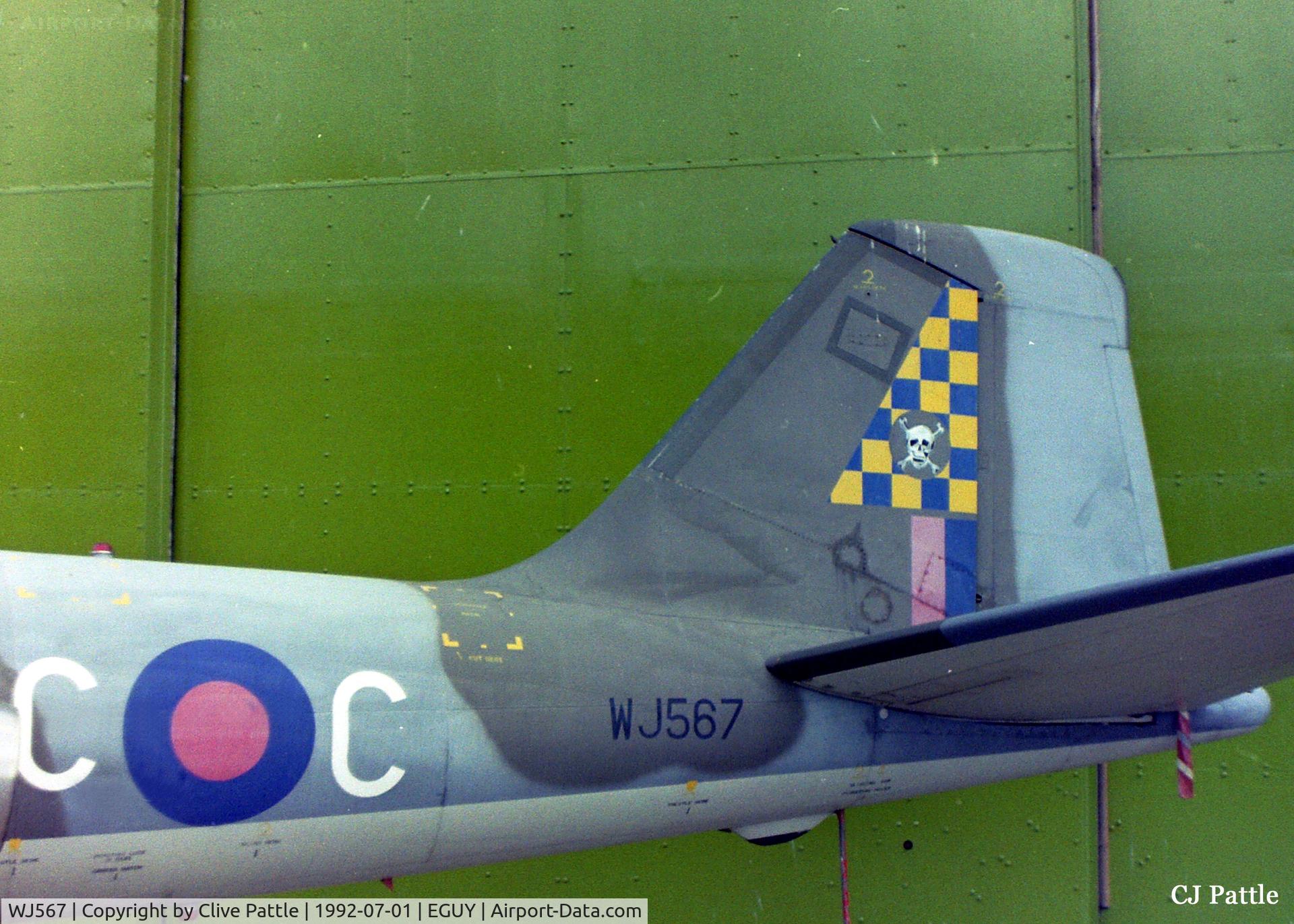 WJ567, English Electric Canberra B.2 C/N EEP71161, Close up of the tail showing the 100 Sqn marks and code