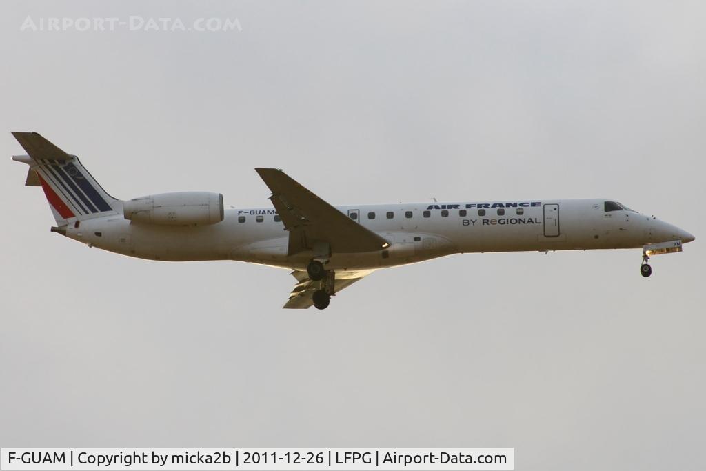 F-GUAM, 2000 Embraer ERJ-145LR (EMB-145LR) C/N 145266, Landing