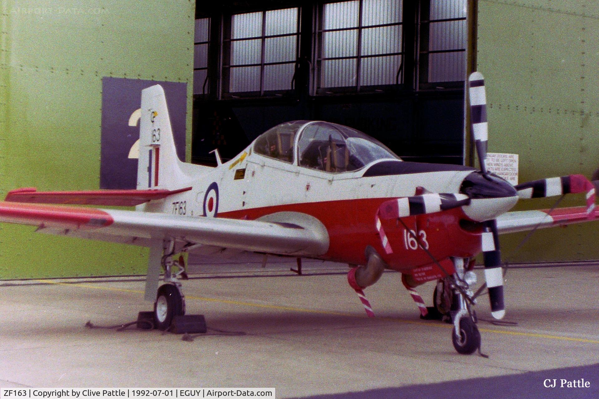 ZF163, 1989 Short S-312 Tucano T1 C/N S015/T15, Pictured at RAF Wyton in July 1992 in its original colour scheme. First flown 13/01/1989, Date of delivery to RAF 14/02/1989, into storage at RAF Shawbury 19/07/2001