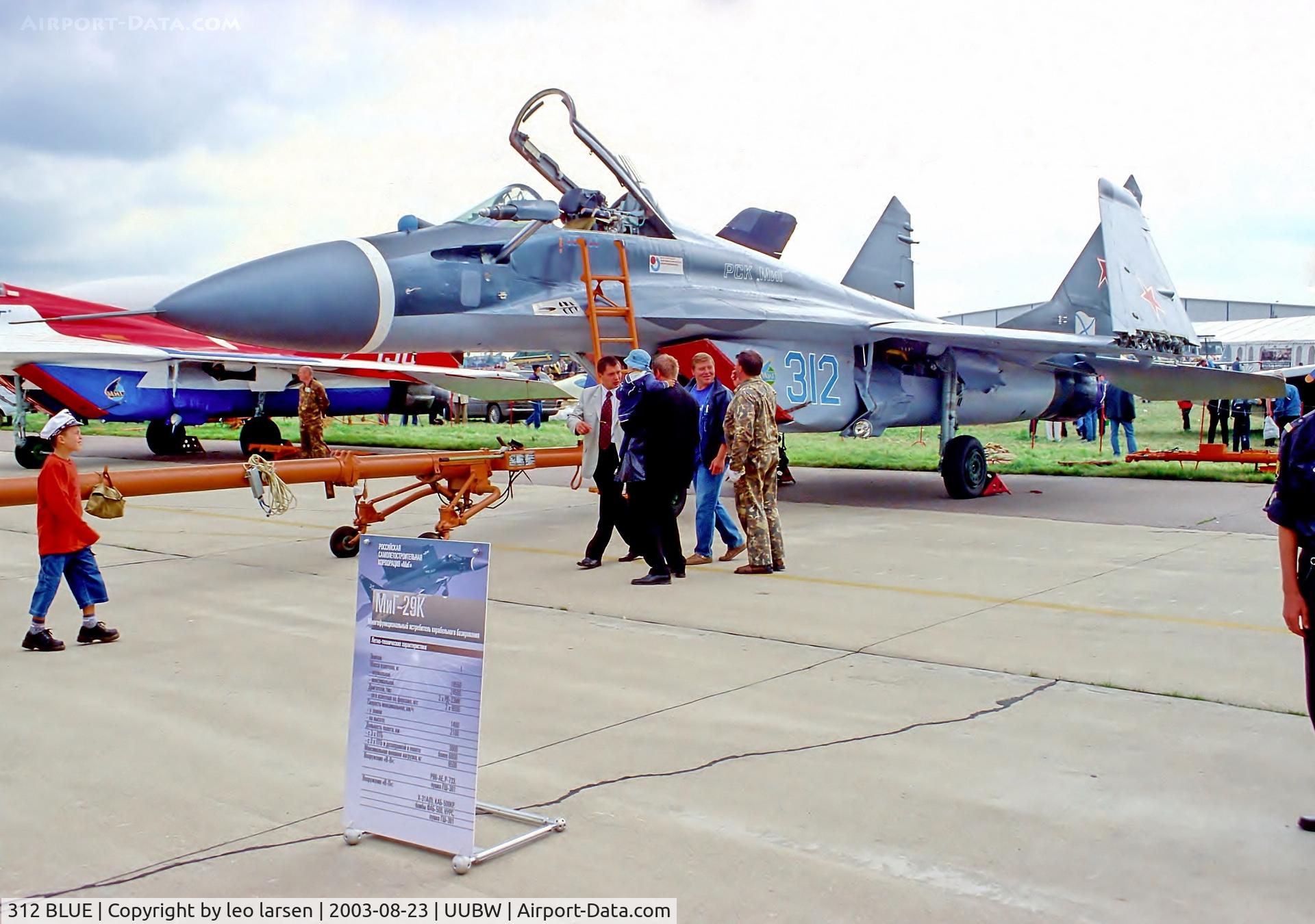 312 BLUE, 1988 Mikoyan-Gurevich MiG-29K C/N 296.27579, Zhukovsky Moscow 23.8.03