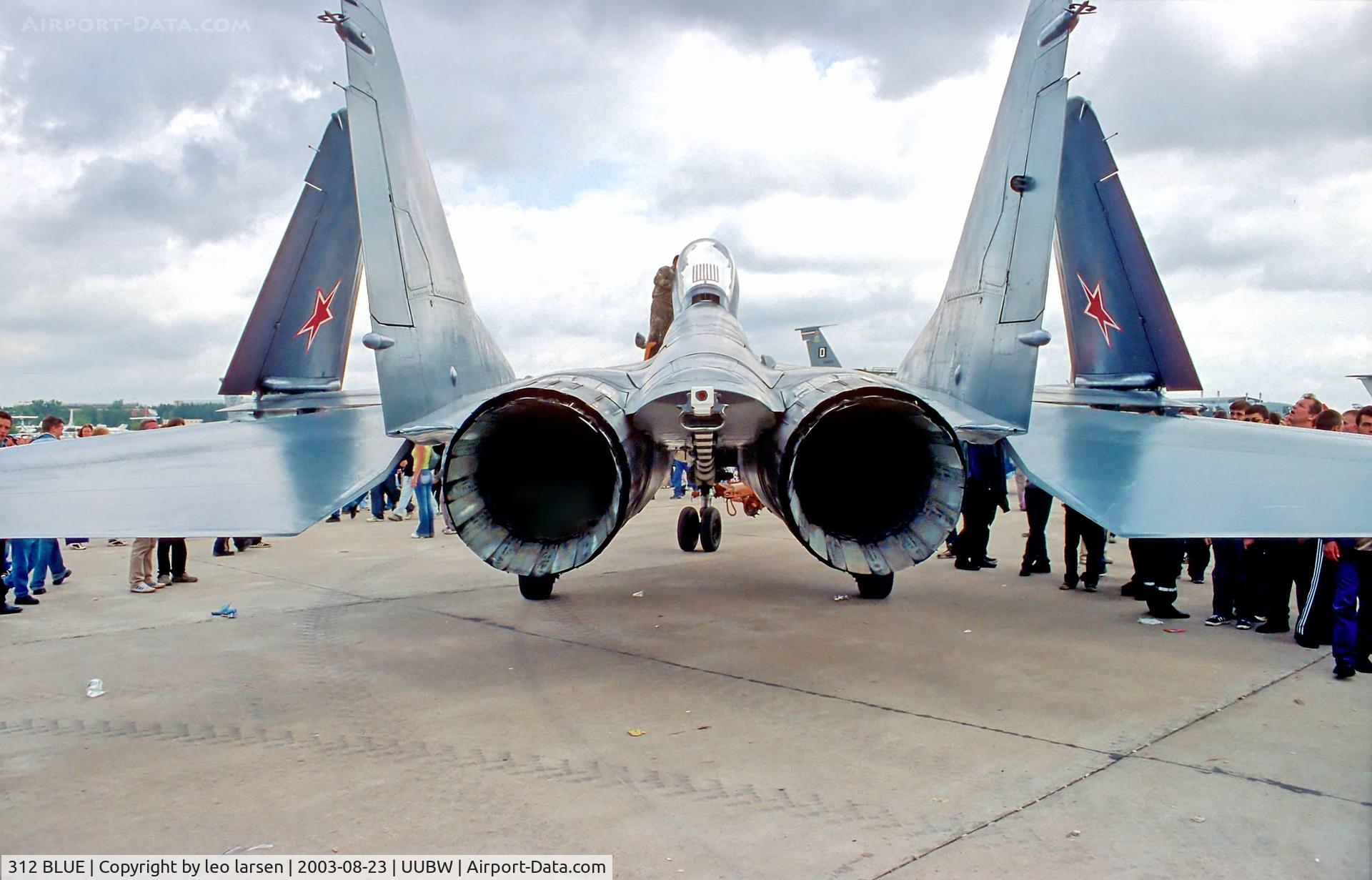 312 BLUE, 1988 Mikoyan-Gurevich MiG-29K C/N 296.27579, Zhukovsky Moscow 23.8.03