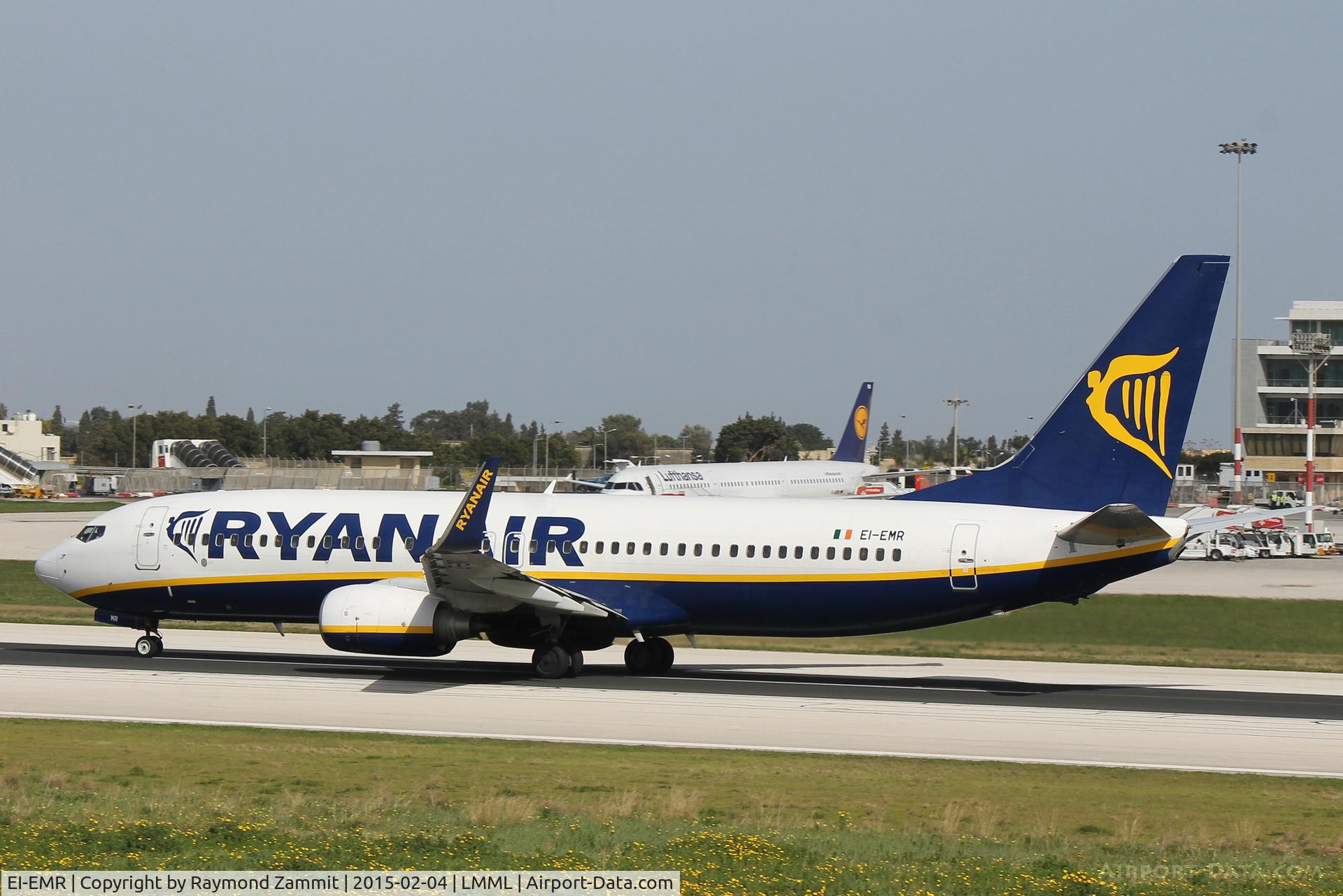 EI-EMR, 2010 Boeing 737-8AS C/N 40284, B737-800 EI-EMR Ryanair