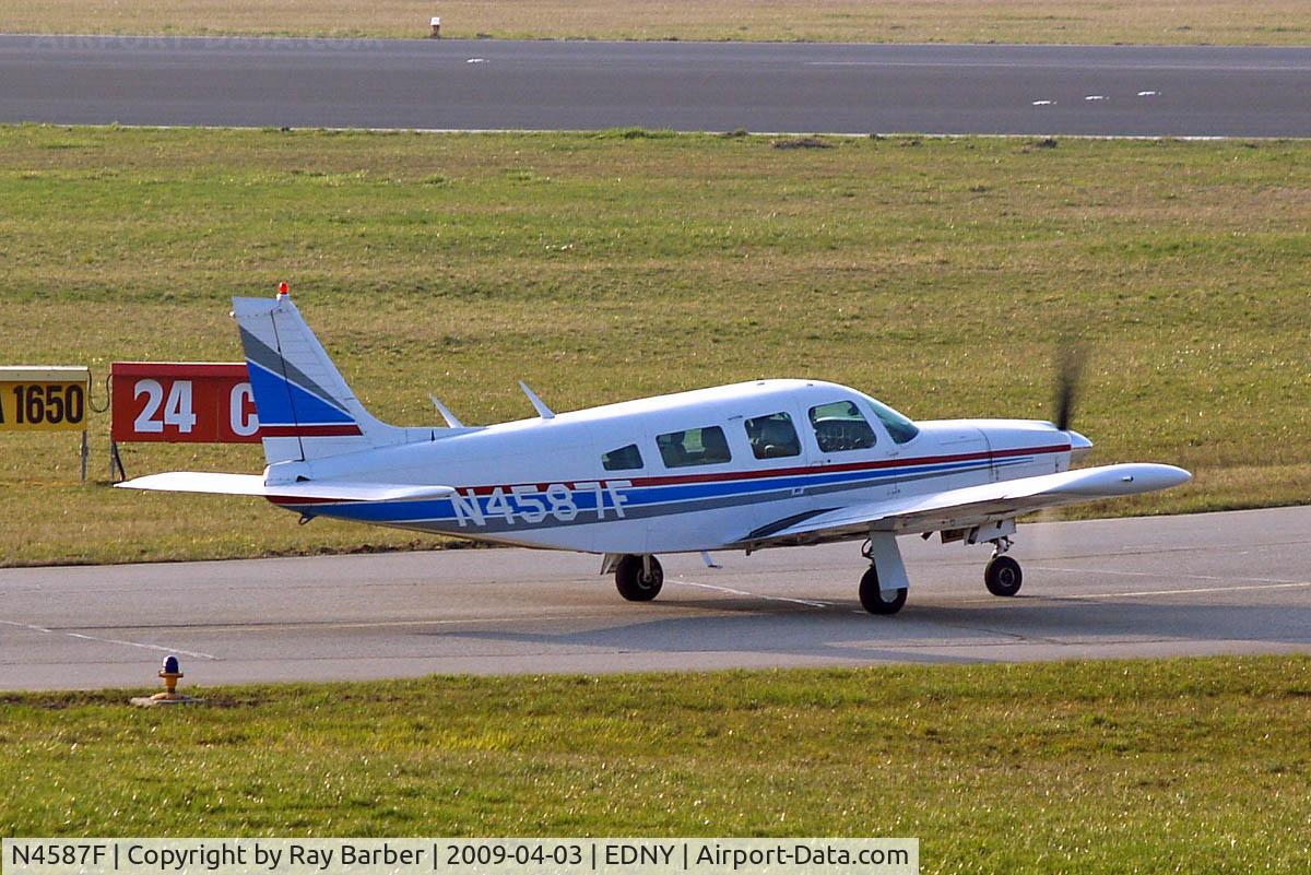 N4587F, 1976 Piper PA-32R-300 Cherokee Lance C/N 32R-7680461, Piper PA-32R-300 Cherokee Lance [32R-7680461] Friedrichshafen~D 03/04/2009