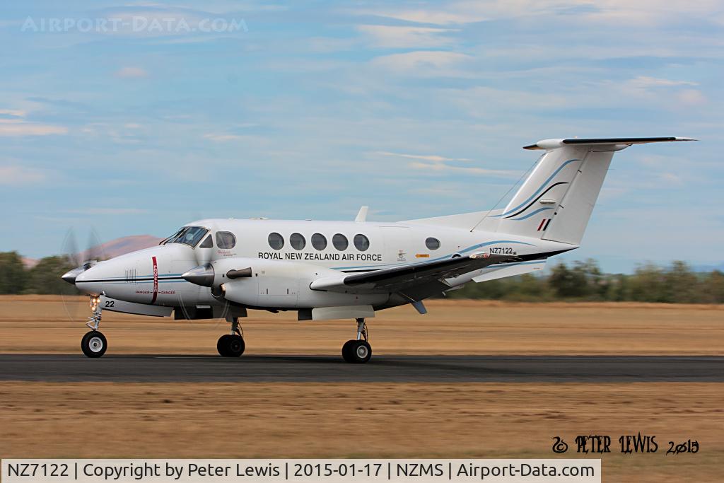 NZ7122, Beechcraft Beech 200 C/N BB-1944, 42Sdn RNZAF