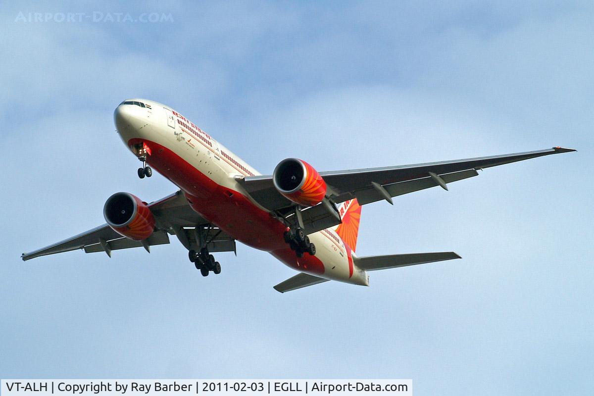 VT-ALH, 2009 Boeing 777-237/LR C/N 36307, Boeing 777-237LR [36307] (Air India) Home~G 03/02/2011. On approach 27R.