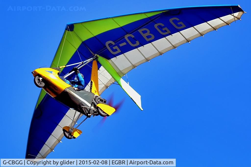 G-CBGG, 2001 Pegasus Quantum 15 C/N 7874, Spirited climb out