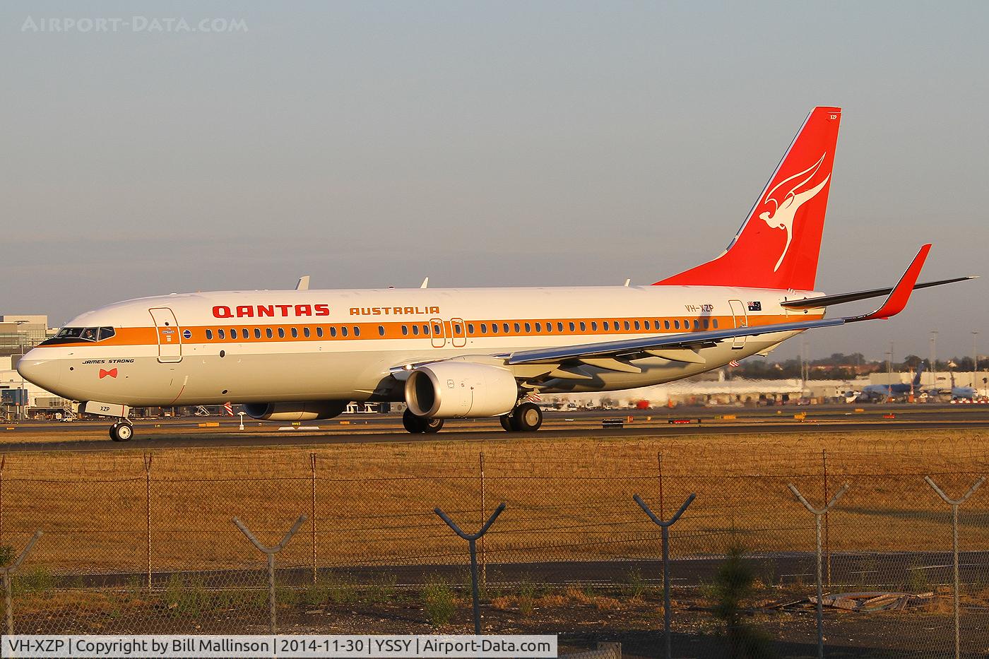 VH-XZP, 2014 Boeing 737-838 C/N 44577, 