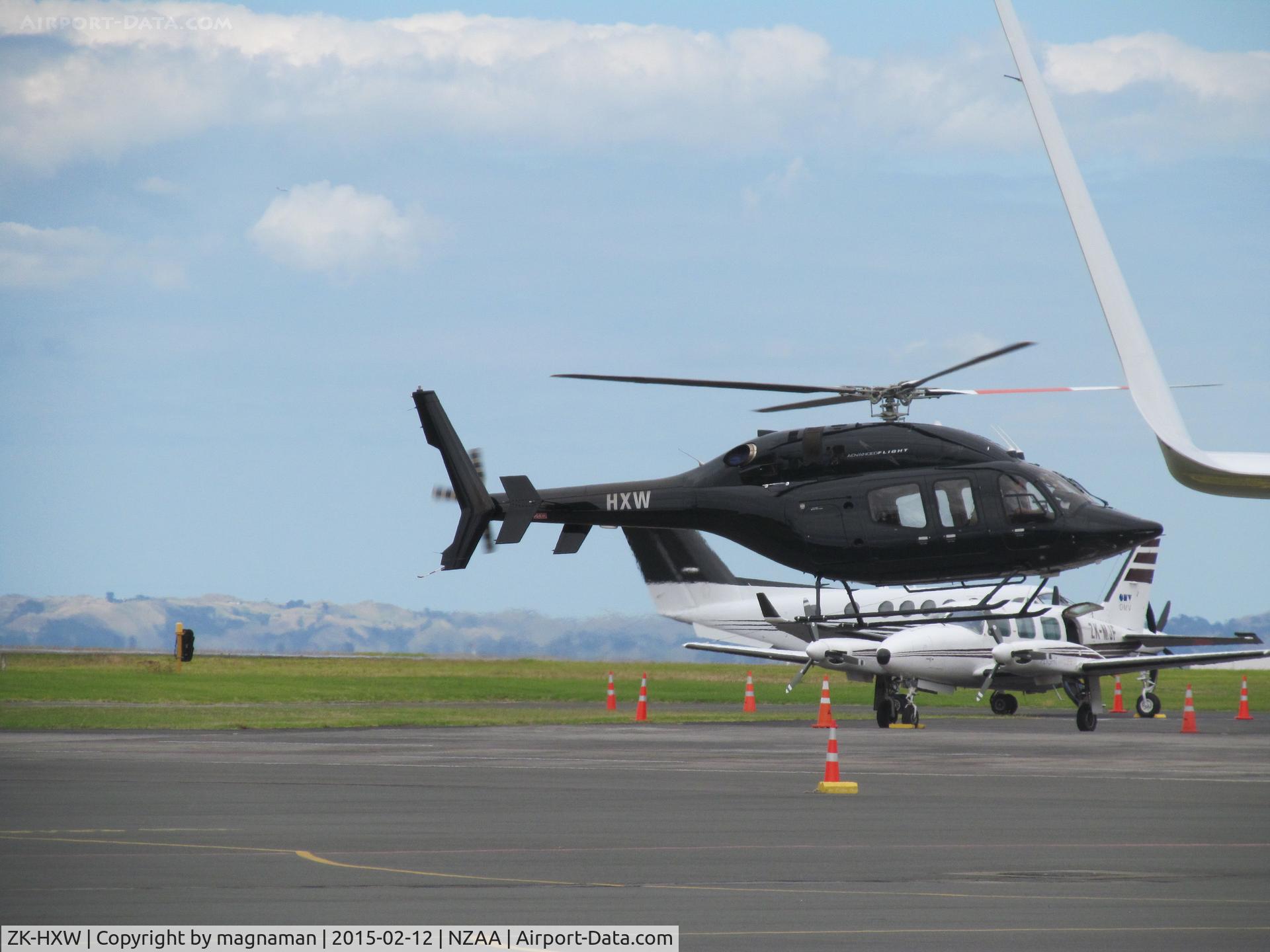 ZK-HXW, 2013 Bell 429 GlobalRanger C/N 57175, Taxying in to land n convair apron