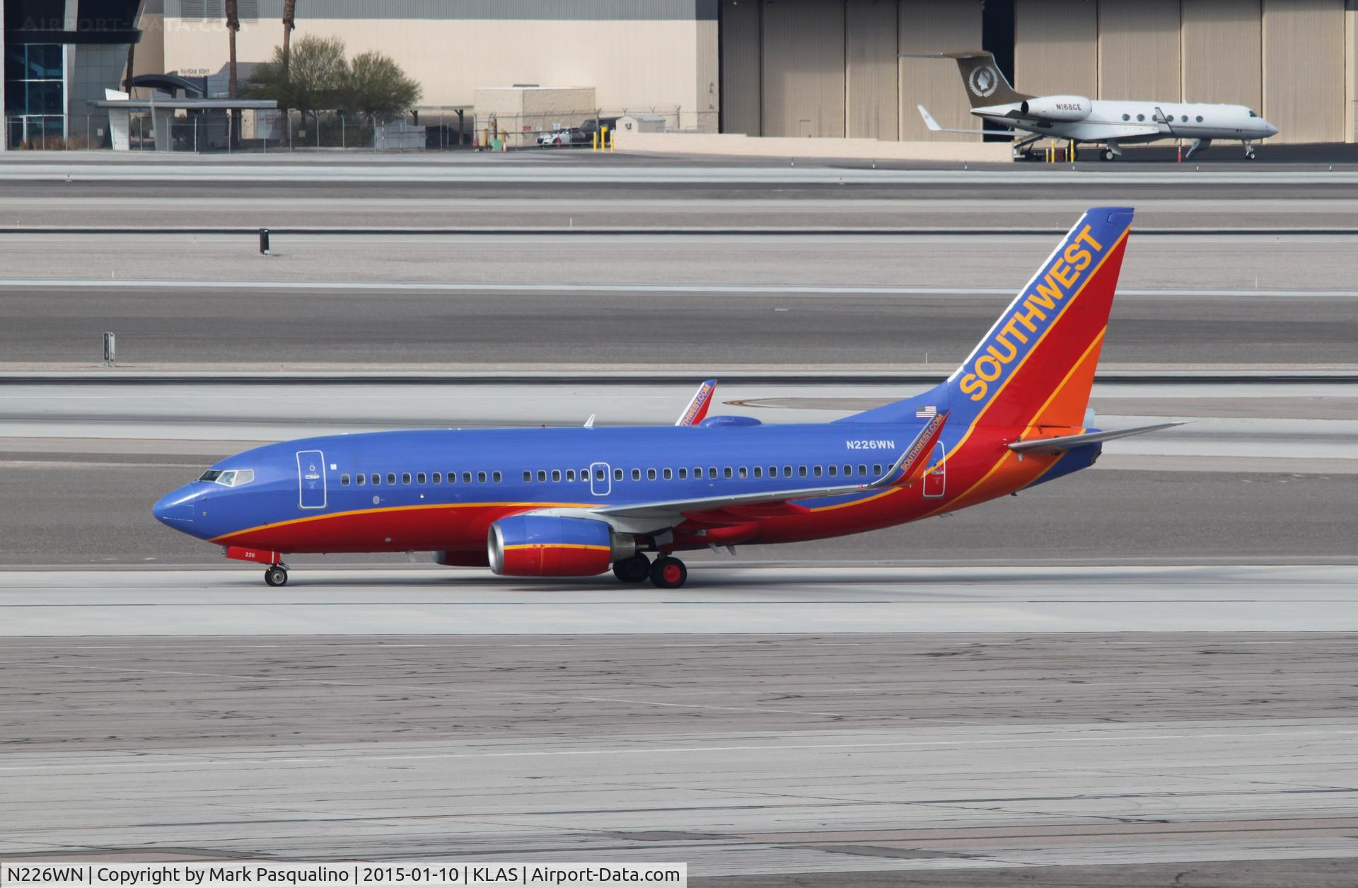N226WN, 2005 Boeing 737-7H4 C/N 32494, Boeing 737-700