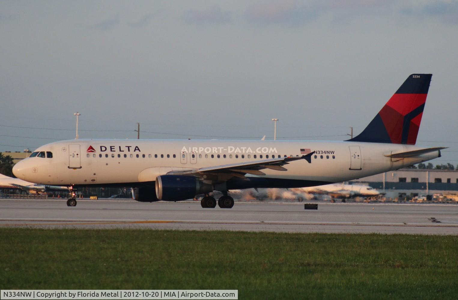 N334NW, 1992 Airbus A320-212 C/N 339, Delta A320