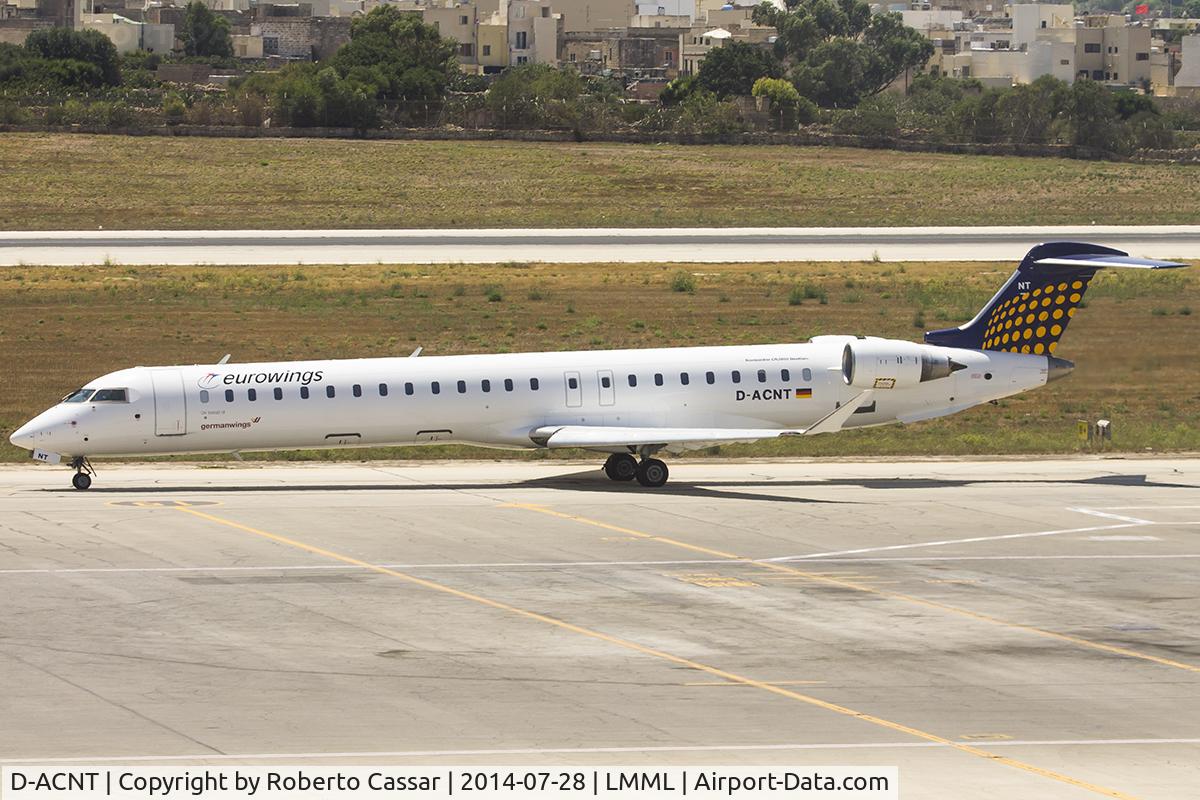 D-ACNT, 2011 Bombardier CRJ-900 NG (CL-600-2D24) C/N 15264, Taxiing for runway 31
