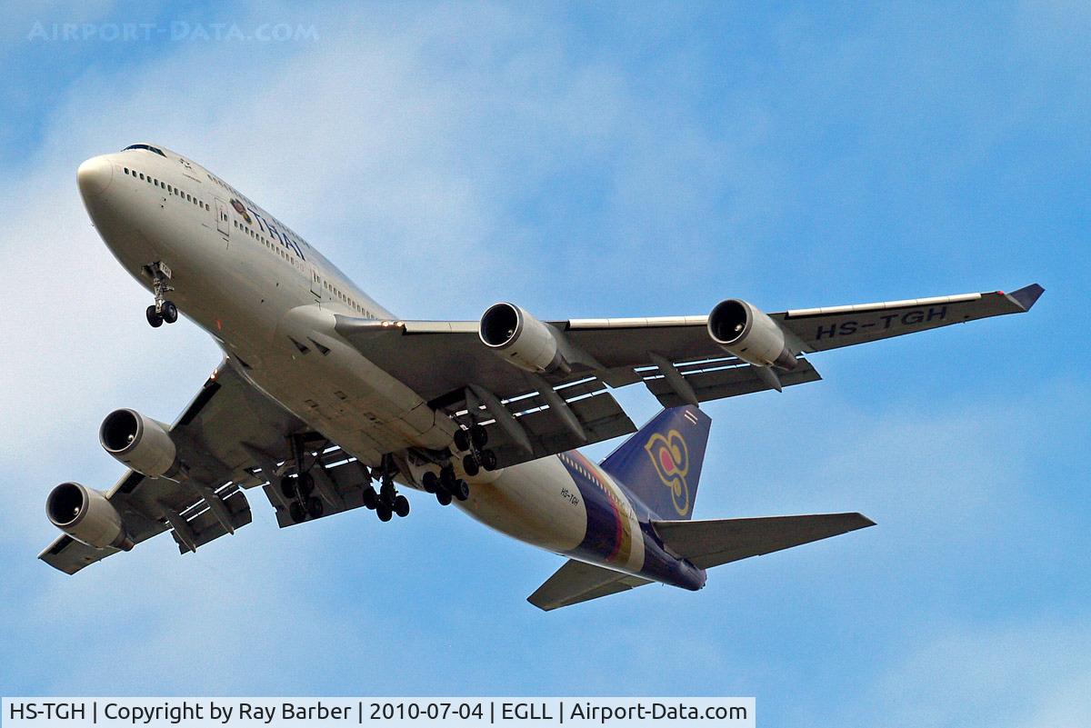 HS-TGH, 1989 Boeing 747-4D7 C/N 24458, Boeing 747-4D7 [24458] (Thai Airways) Home~G 04/07/2010. On approach 27R.