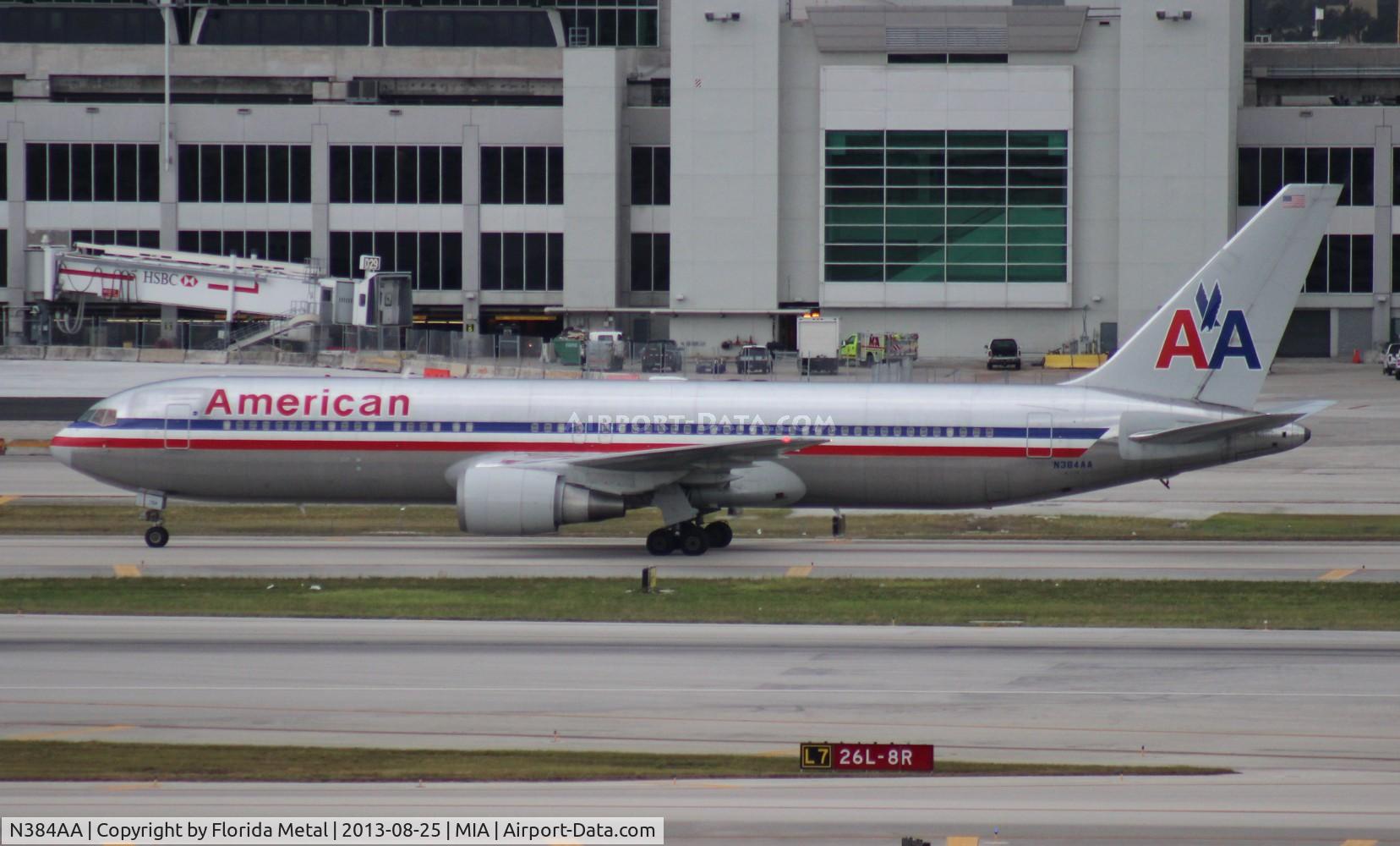 N384AA, 1993 Boeing 767-323 C/N 26996, American
