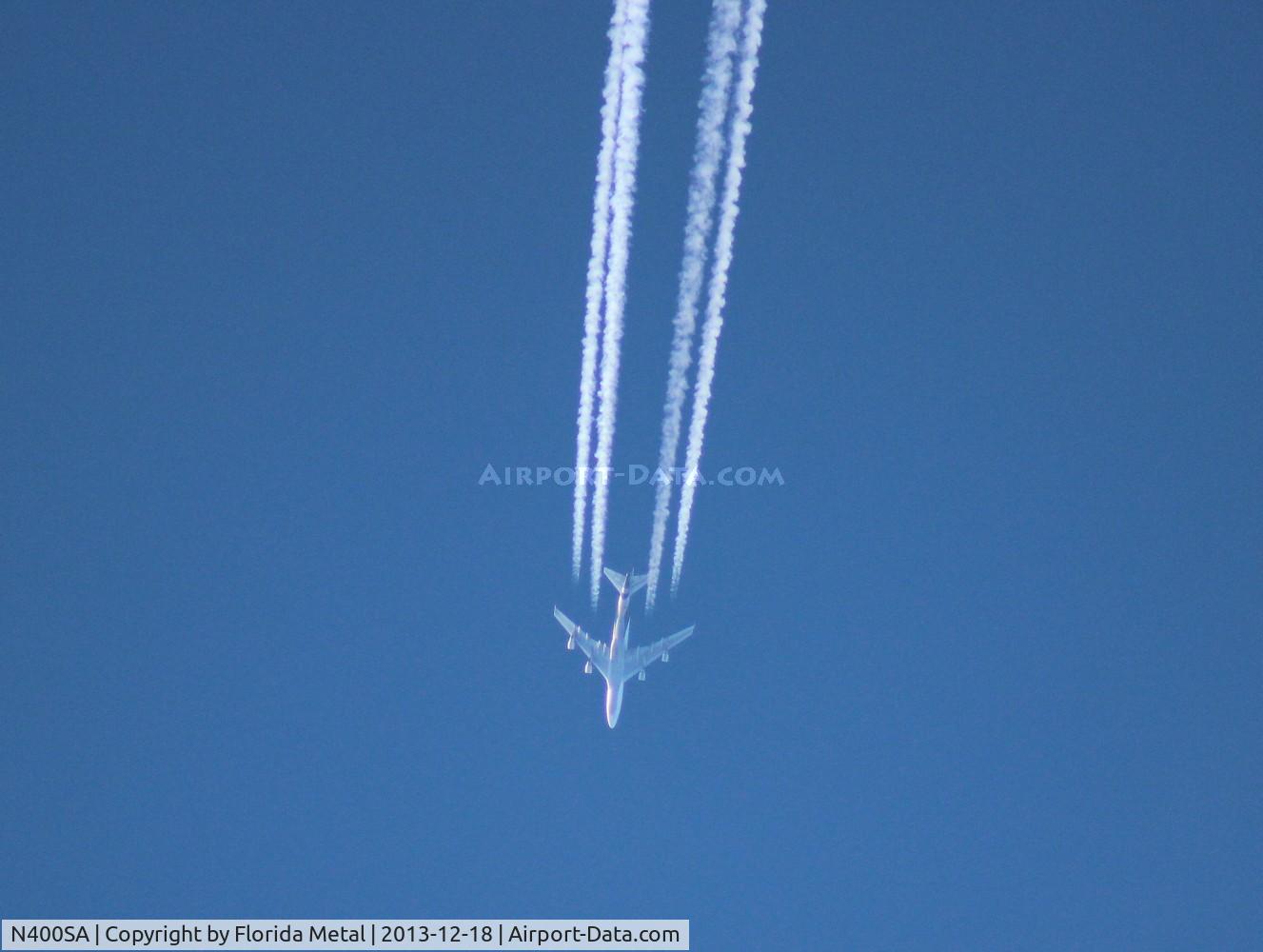 N400SA, 1993 Boeing 747-400 C/N 27068, Southern Airways 747-400 flying over Orlando