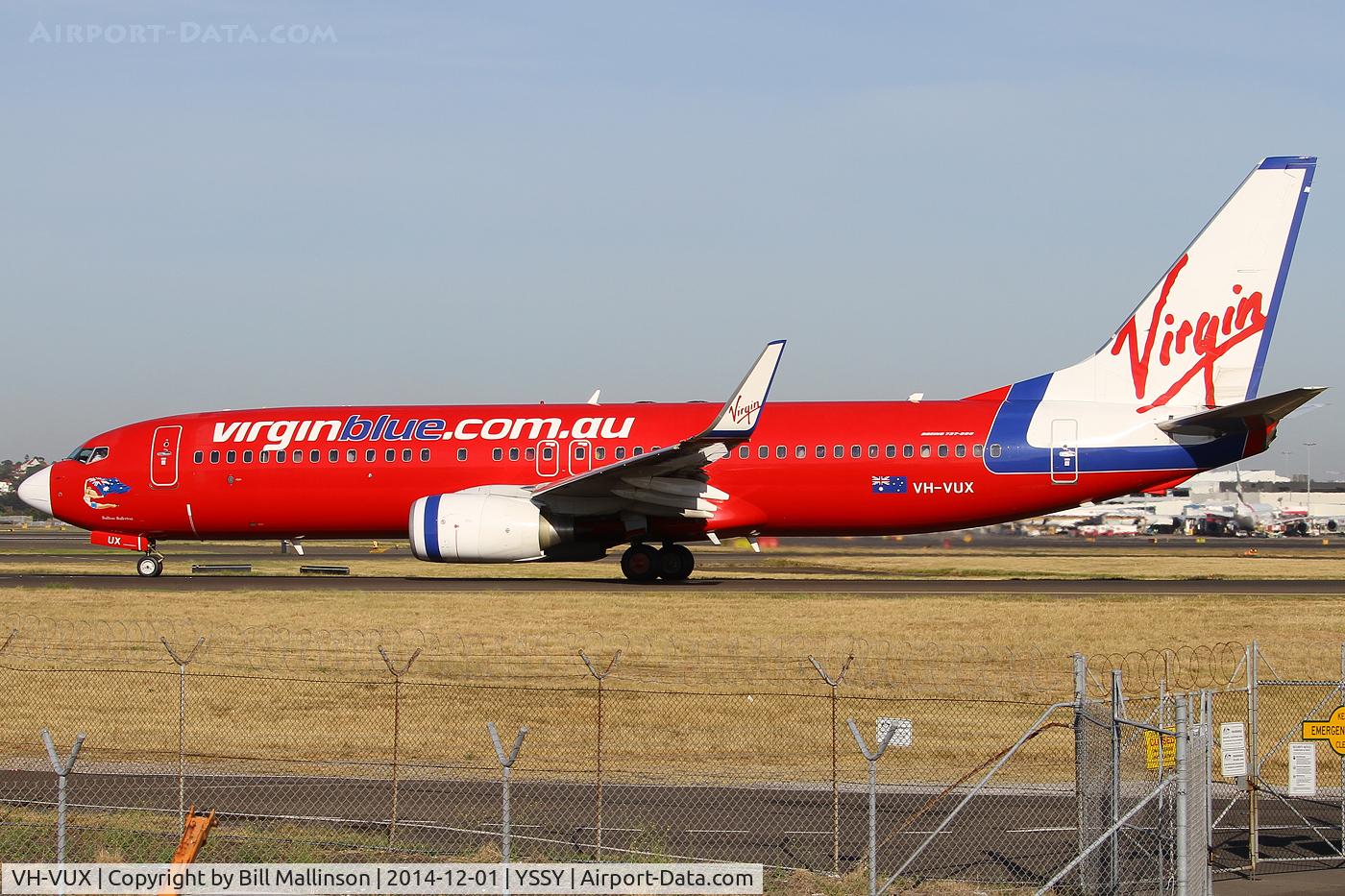 VH-VUX, 2010 Boeing 737-8FE C/N 37823, taxiing to 34R
