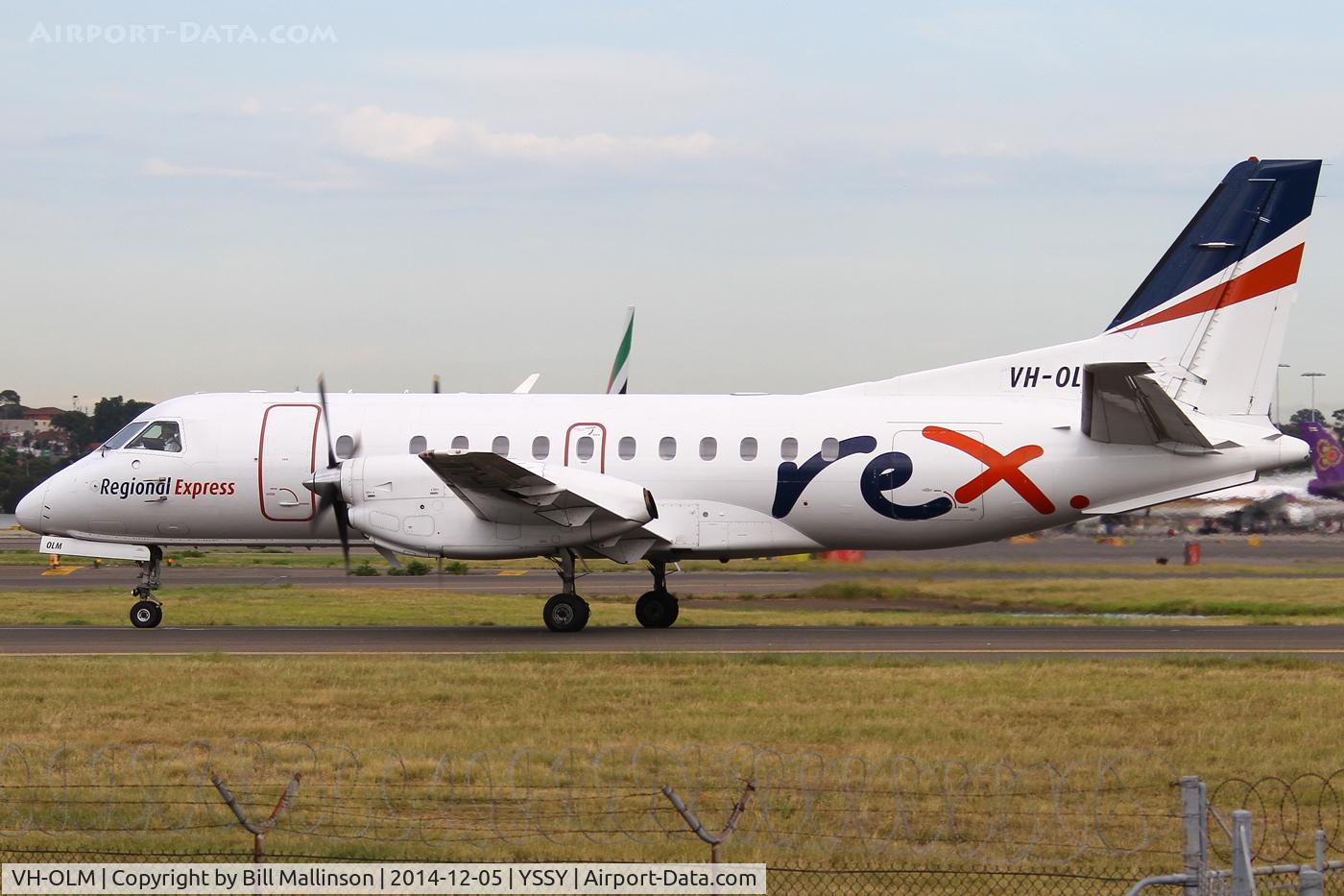 VH-OLM, 1990 Saab 340B C/N 340B-205, taxiing to 34R