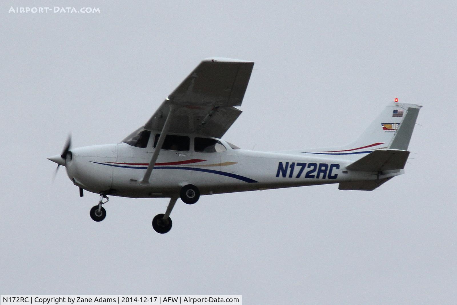 N172RC, 1997 Cessna 172R C/N 17280204, Landing at Alliance Fort Worth.