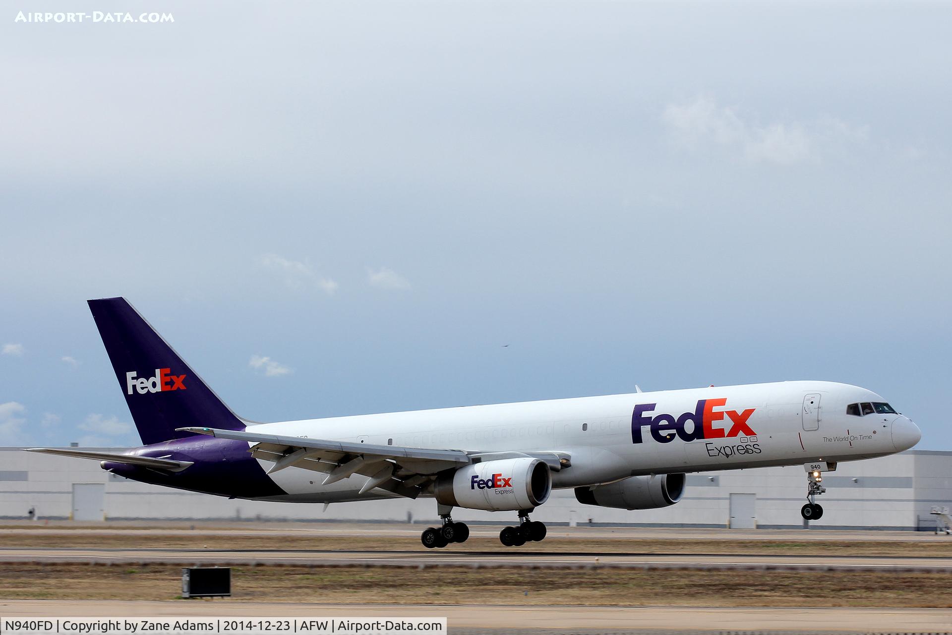N940FD, 1990 Boeing 757-236/SF C/N 24772, Landing at Alliance Fort Worth.