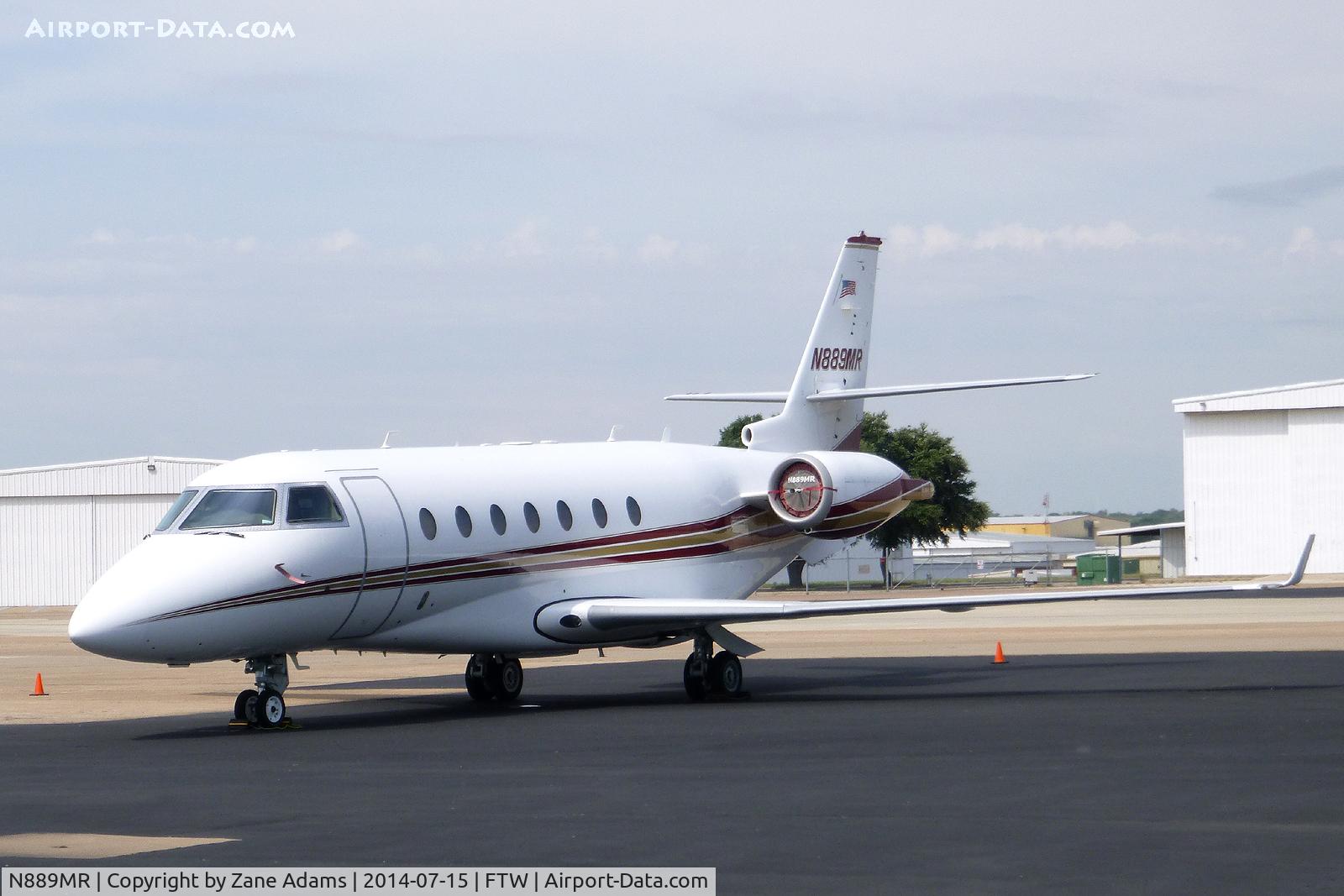 N889MR, 2002 Israel Aircraft Industries Gulfstream 200 C/N 074, At Meacham Field - Fort Worth, TX
