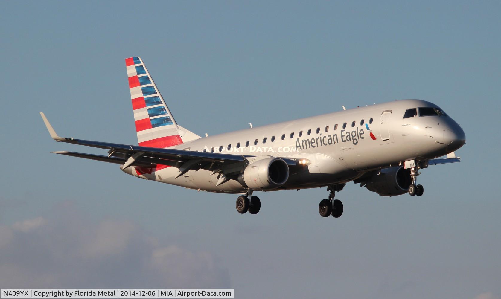 N409YX, 2013 Embraer 175LR (ERJ-170-200LR) C/N 17000372, American Eagle