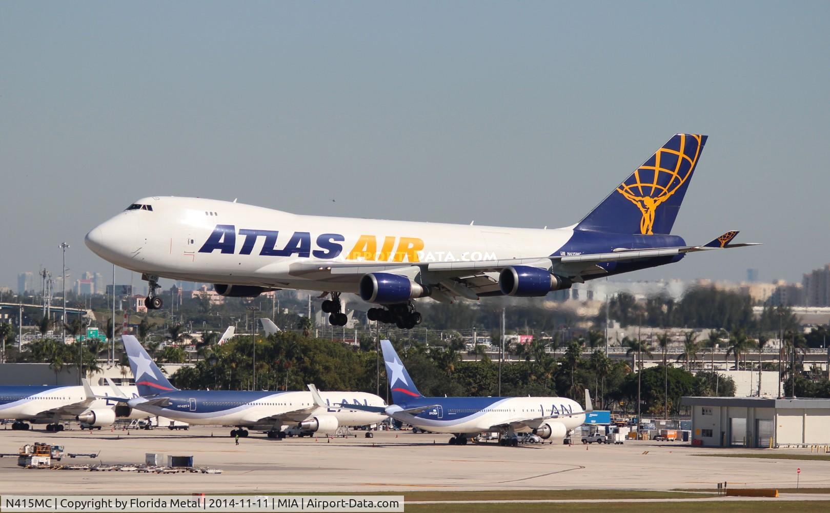 N415MC, 2002 Boeing 747-47UF C/N 32837, Atlas 747-400F