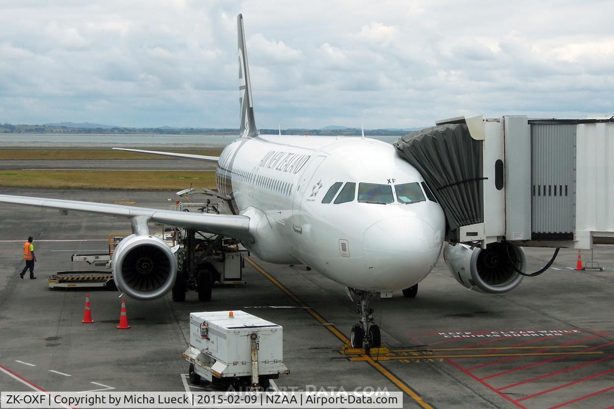 ZK-OXF, 2014 Airbus A320-232 C/N 6182, At Auckland