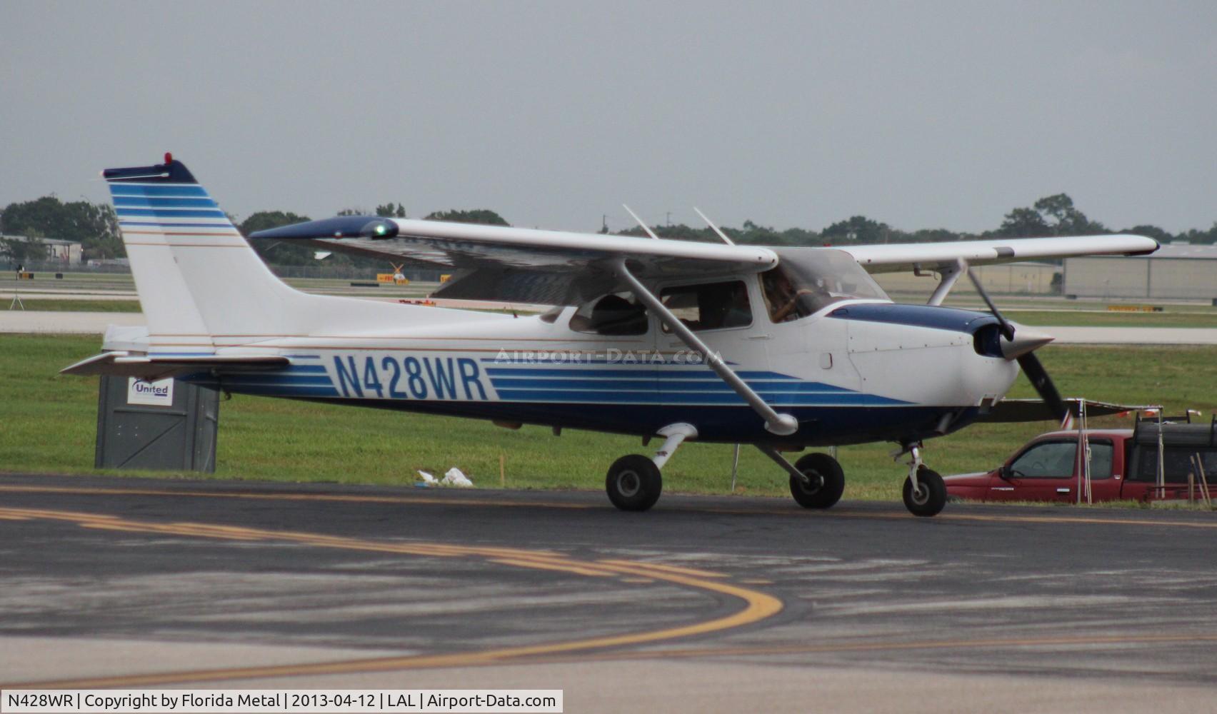 N428WR, 2005 Cessna 172S C/N 172S10058, Cessna 172S