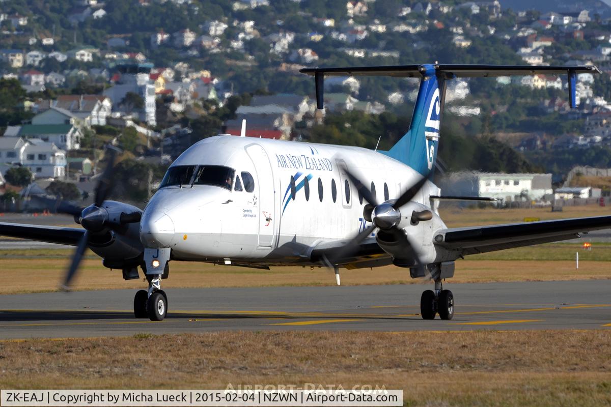 ZK-EAJ, 2002 Raytheon Aircraft Company 1900D C/N UE-433, At Wellington
