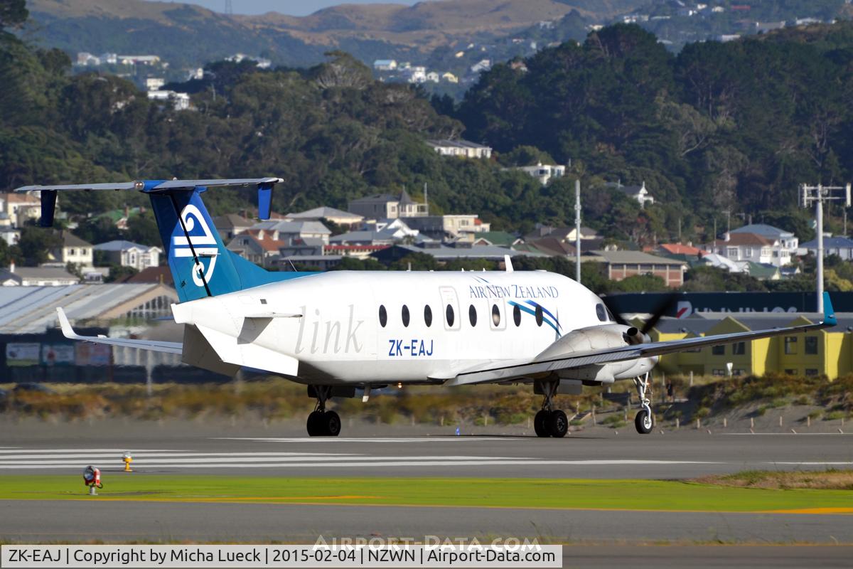 ZK-EAJ, 2002 Raytheon Aircraft Company 1900D C/N UE-433, At Wellington