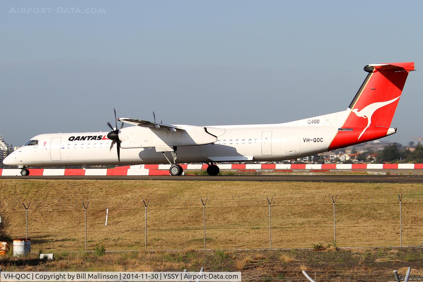 VH-QOC, 2005 De Havilland Canada DHC-8-402Q Dash 8 C/N 4117, taxiing to 34R