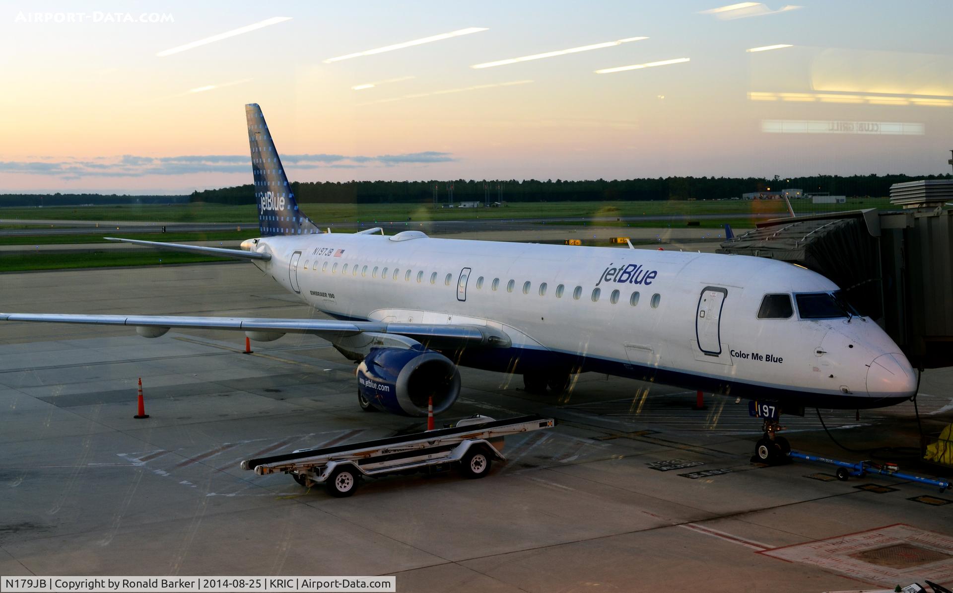 N179JB, 2005 Embraer 190AR (ERJ-190-100IGW) C/N 19000006, Richmond