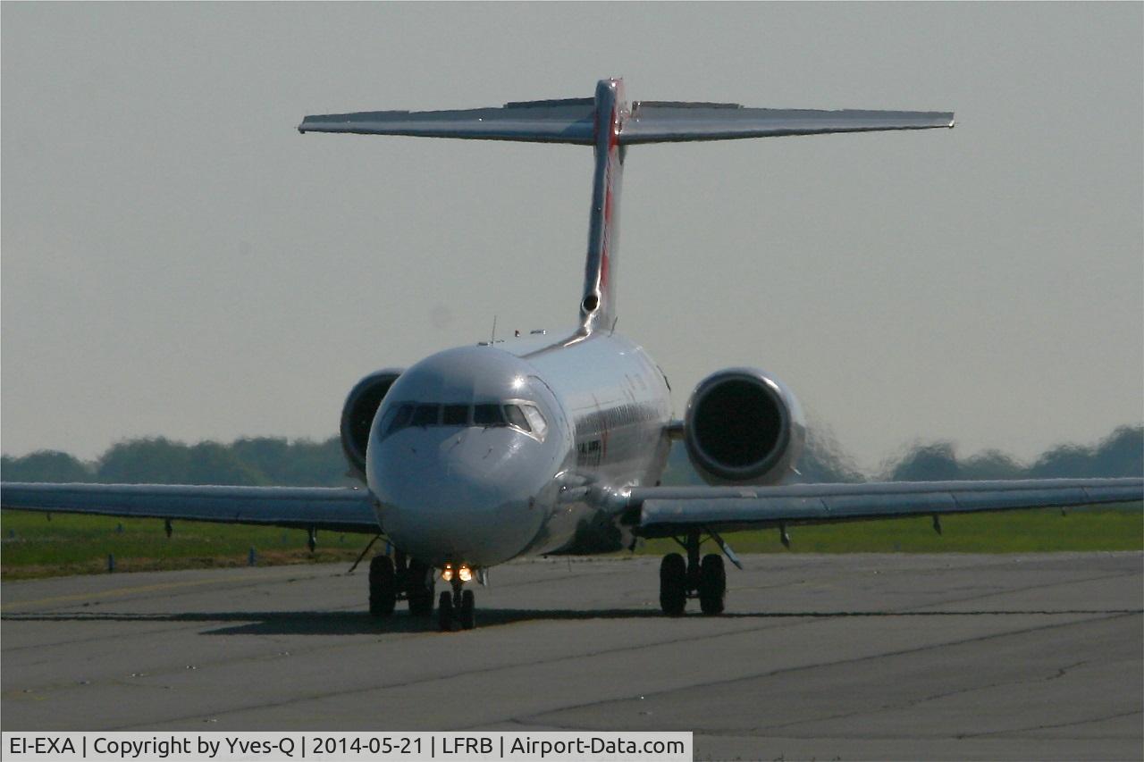 EI-EXA, 2003 Boeing 717-2BL C/N 55172, Boeing 717-2BL, Taxiing to boarding area, Brest-Bretagne Airport (LFRB-BES)