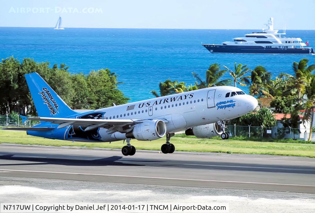 N717UW, 1999 Airbus A319-112 C/N 1069, N717UW