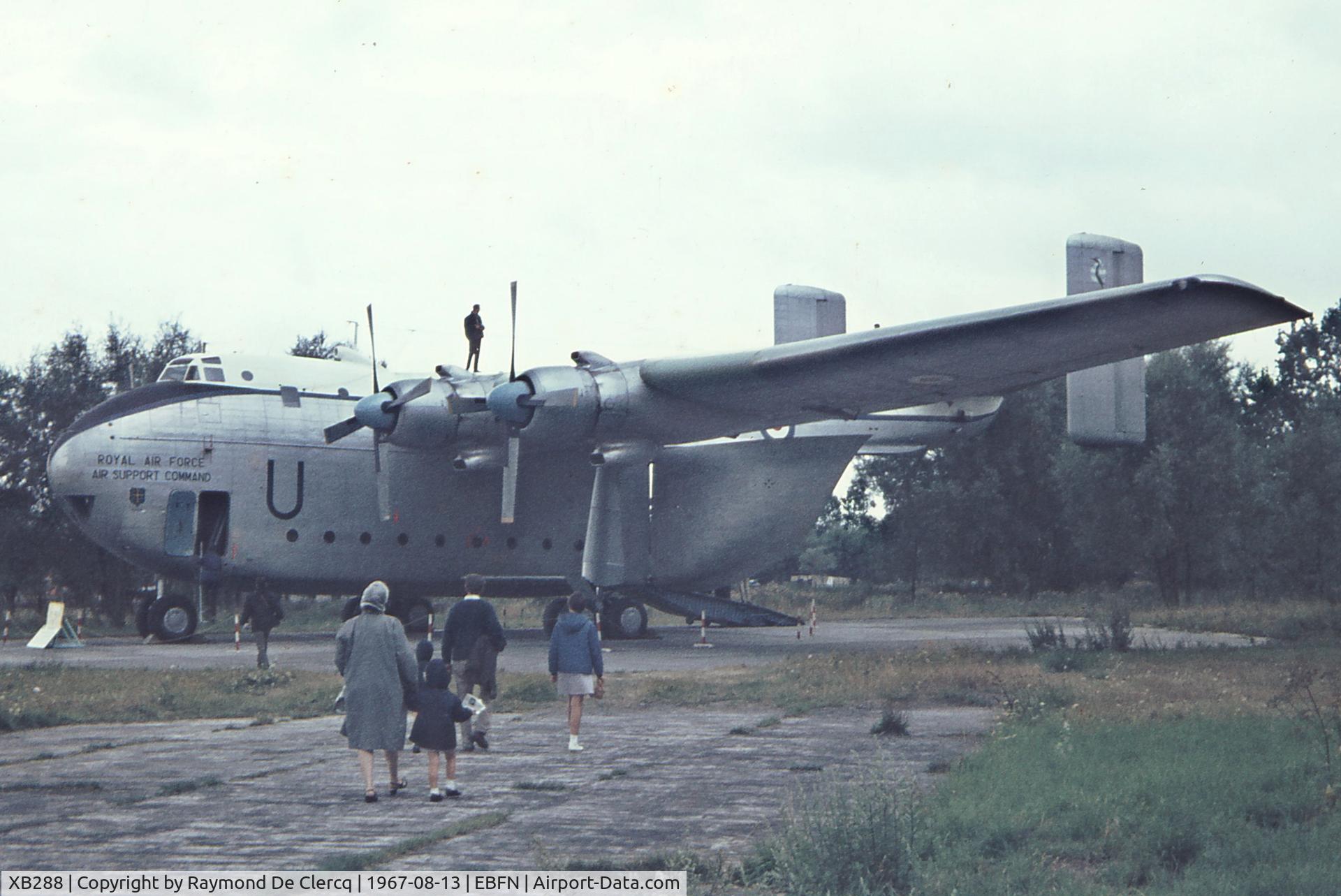 XB288, 1956 Blackburn Beverley C.1 C/N 1018, Static display at the Koksijde airshow 1967.