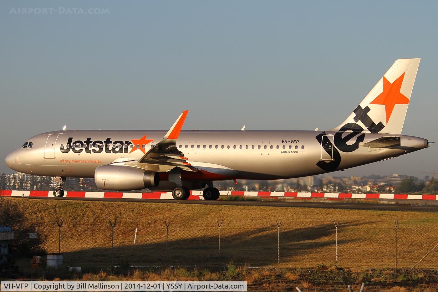 VH-VFP, 2013 Airbus A320-232 C/N 5775, taxiing to 34R