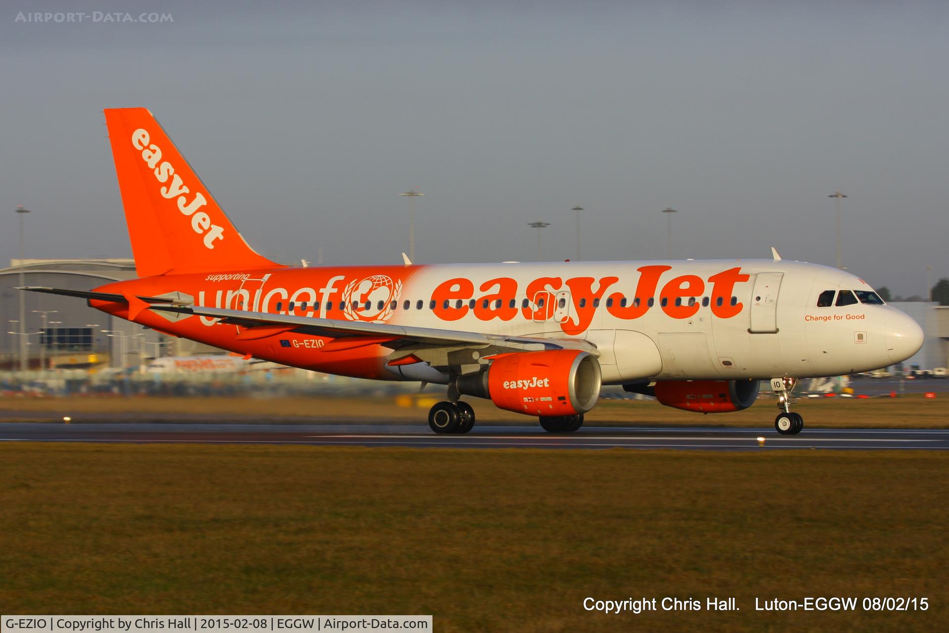 G-EZIO, 2005 Airbus A319-111 C/N 2512, easyJet