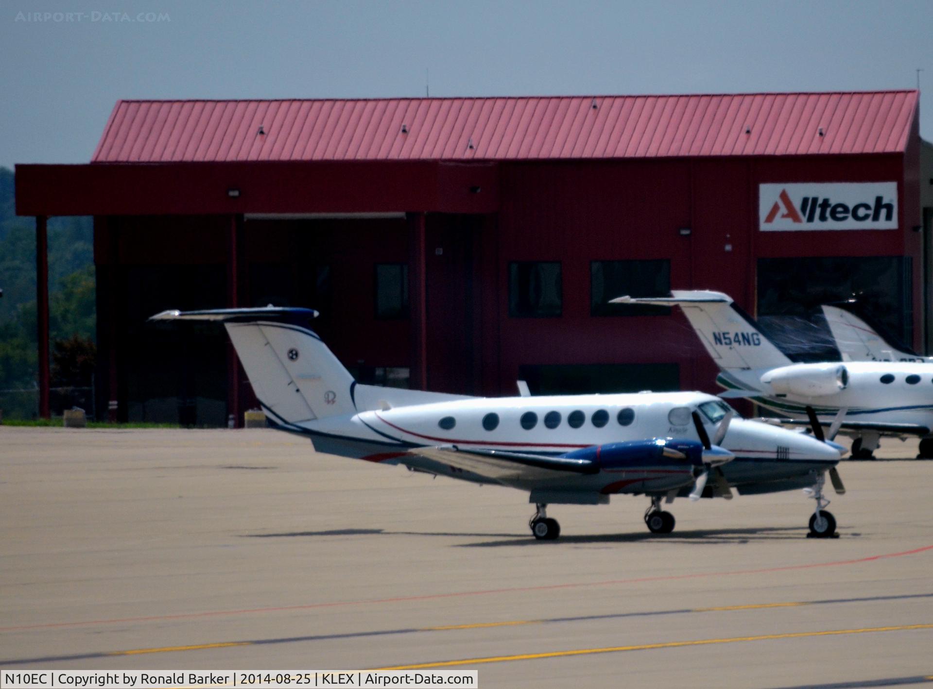 N10EC, 1985 Beech B200 King Air C/N BB-1211, Lexington